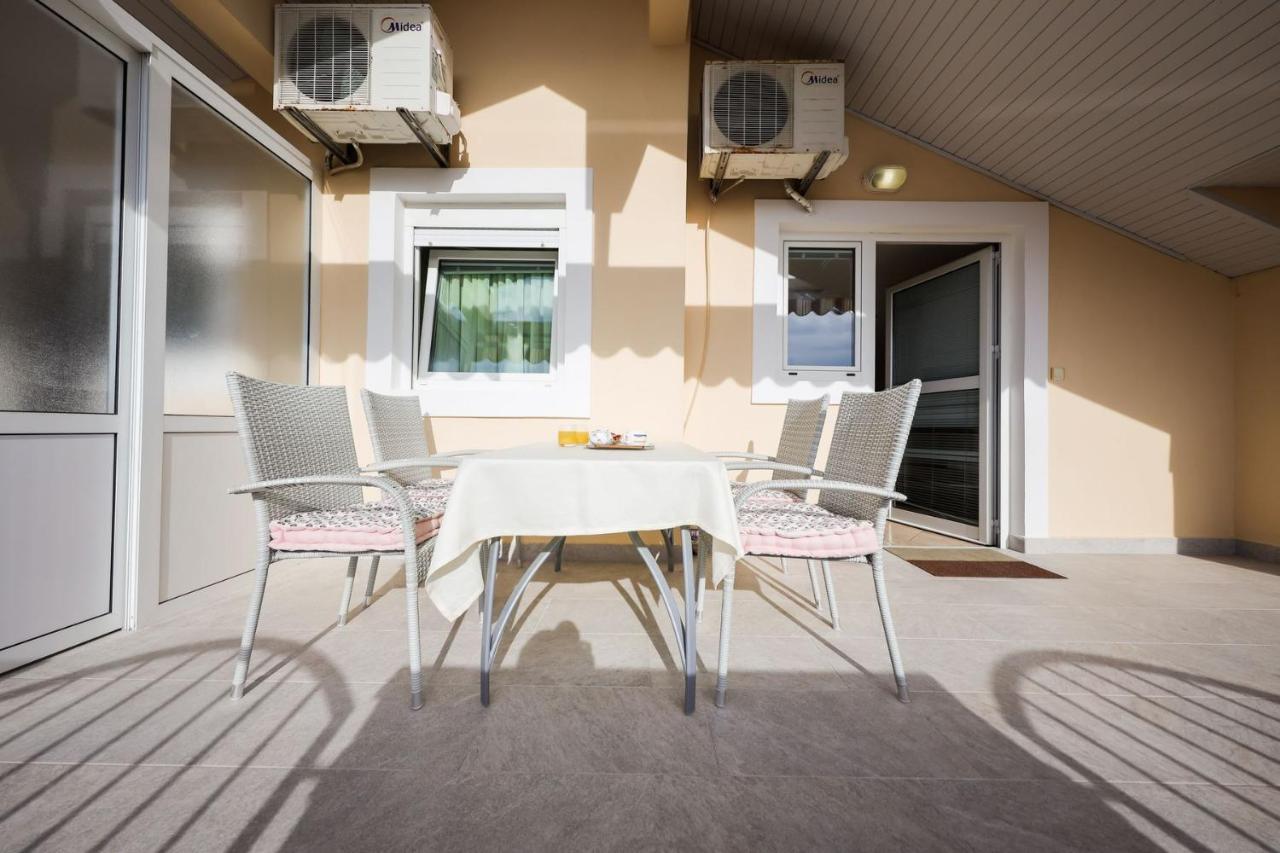 Apartments Mira زادار المظهر الخارجي الصورة