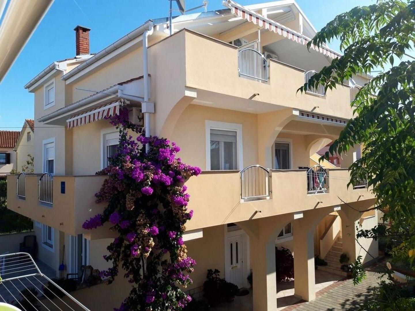 Apartments Mira زادار المظهر الخارجي الصورة