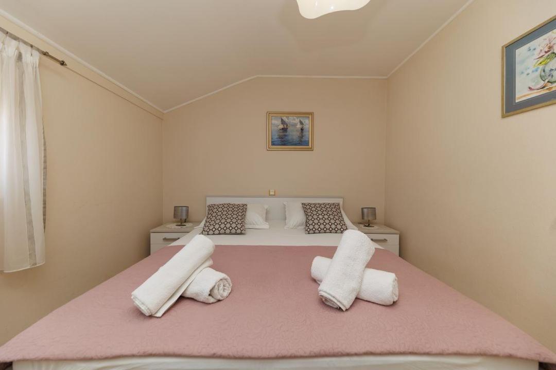 Apartments Mira زادار المظهر الخارجي الصورة